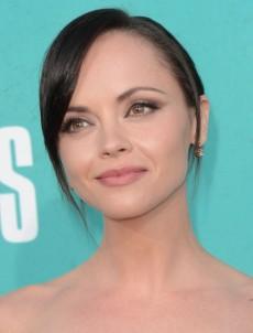   (Christina Ricci)